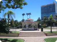 Noumea, place des cocotiers